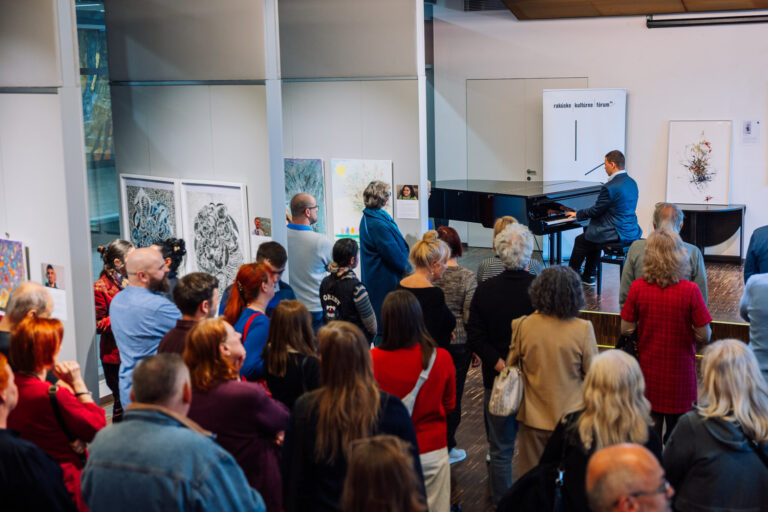 Výnimočná medzinárodná výstava „UMENIE NA SPEKTRE / KUNST IM SPEKTRUM“ v Bratislave