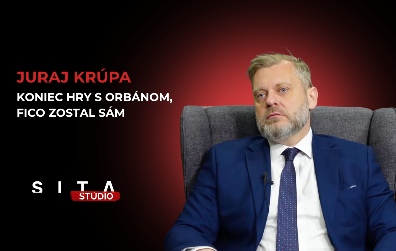 Juraj Krúpa v rozhovore s Pavelom Urbanom počas nahrávania novej epizódy video podcastu v Štúdiu SITA.