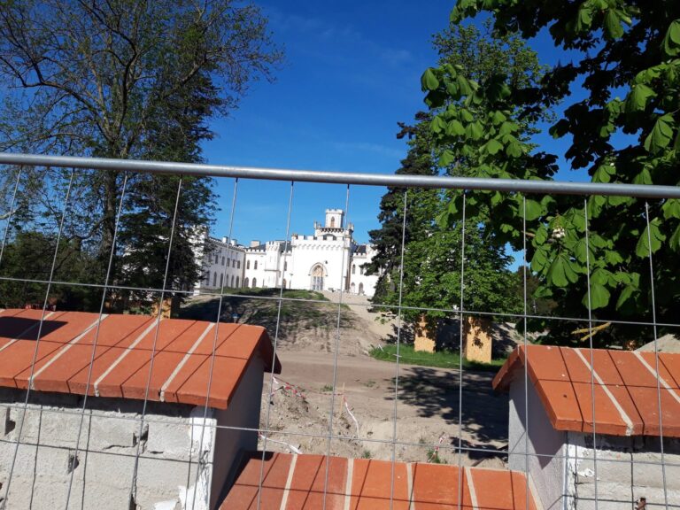 Rekonštrukcia kaštieľa v Rusovciach