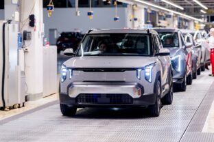 Kia ev2 2026_53.jpg