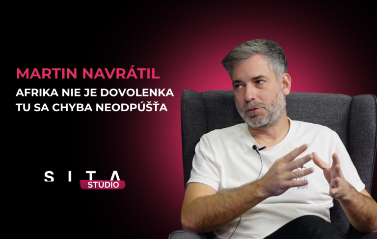 Martin Navrátil v rozhovore s Matejom Martinčekom počas nahrávania novej epizódy video podcastu Fish & Chips Štúdia SITA.