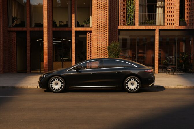 Der neue EQS: Weiter denken, weiter fahrenThe new Mercedes Benz EQS: Smarter than ever. Further than ever.
