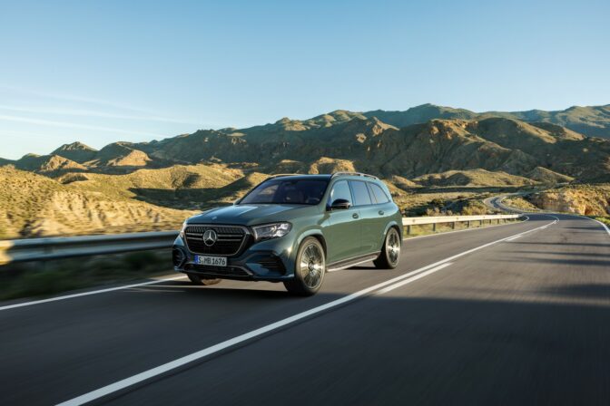 Der neue Mercedes Benz GLS: Die S Klasse unter den SUVs definiert Komfort neuThe new Mercedes Benz GLS: The S Class of SUVs redefines comfort