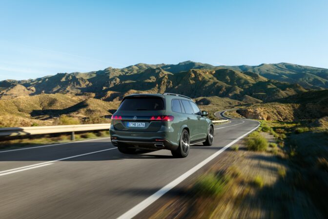 Der neue Mercedes Benz GLS: Die S Klasse unter den SUVs definiert Komfort neuThe new Mercedes Benz GLS: The S Class of SUVs redefines comfort