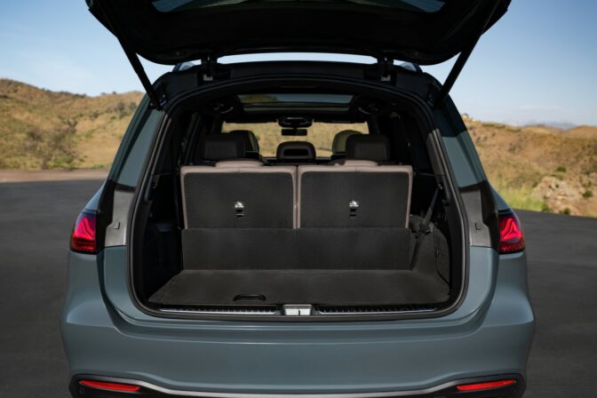Der neue Mercedes Benz GLS: Die S Klasse unter den SUVs definiert Komfort neuThe new Mercedes Benz GLS: The S Class of SUVs redefines comfort