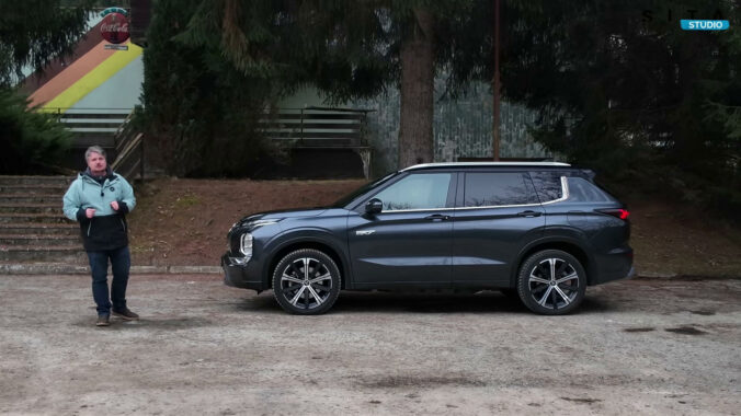 Autolike test Mitsubishi Outlander