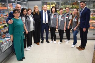 Personal predajne trakovice a vedenie coop jednota trnava.jpg