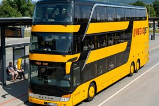 RegioJet, trojposchodový autobus