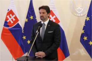 Robert Kaliňák, minister obrany