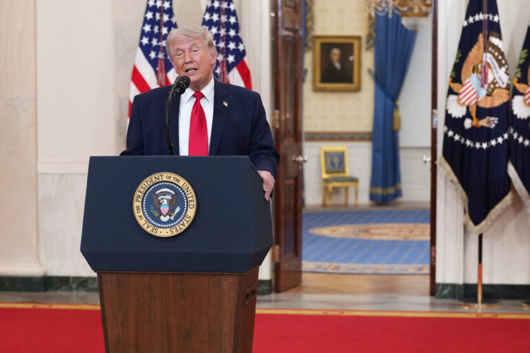 Trump,