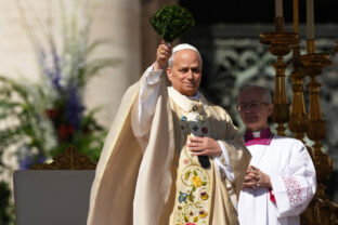 Vatican Pope Easter