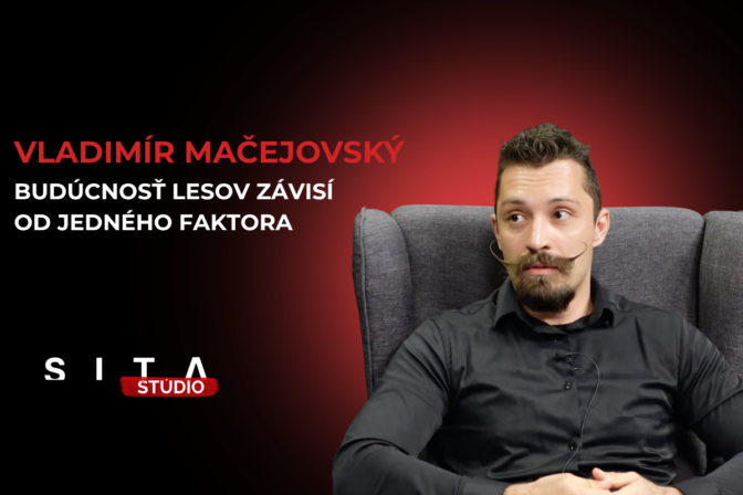 Vladimír Mačejovský počas nahrávania novej rpizódy video podcastu v Štúdiu SITA.