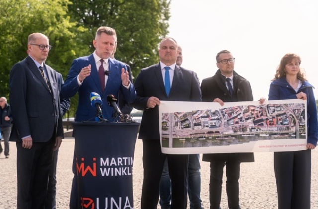 Winkler, cyklotrasa, Vajanského nábrežie