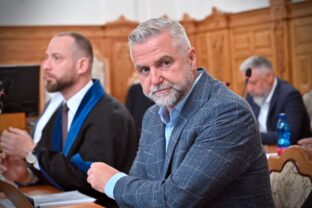 SÚDY: Pojednávanie v kauze Očistec