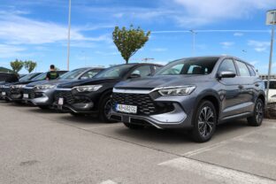 Byd atto 3 evo a sealion 5 dm i uvedenie_15.jpg
