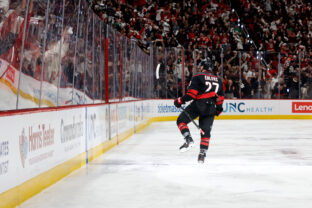 HOKEJ play off: Carolina - Montreal