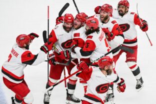HOKEJ PLAY OFF: Montreal - Carolina