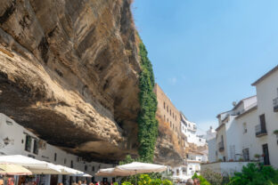 Setenil de las Bodegas