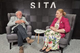 Europoslankyňa Katarína Roth Neveďalová počas rozhovoru pre SITA.