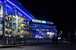 Veltins Arena (Arena AufSchalke), FC Schalke 04 home stadium