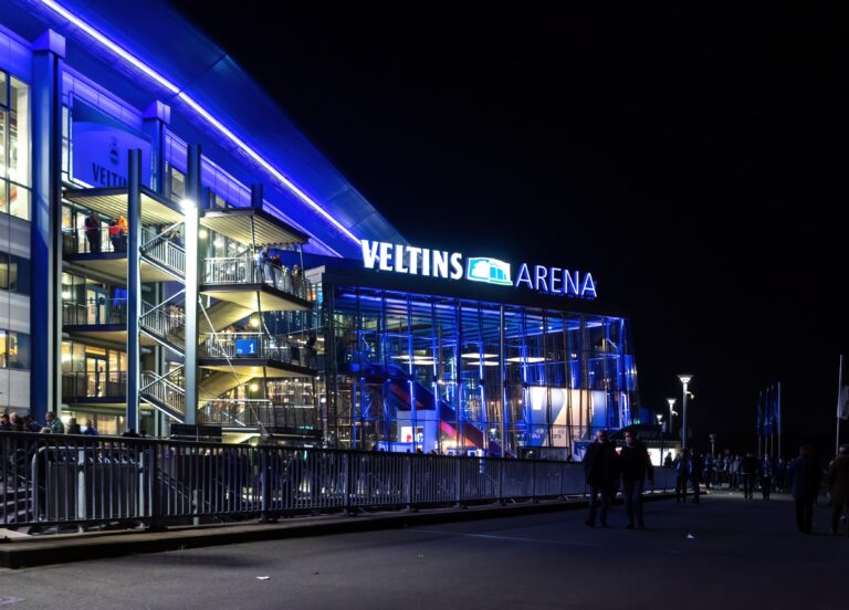 Veltins Arena (Arena AufSchalke), FC Schalke 04 home stadium