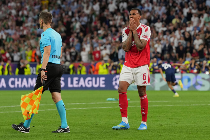 Fotografie z finále (Liga majstrov 2025/2026): Paríž St. Germain - Arsenal
