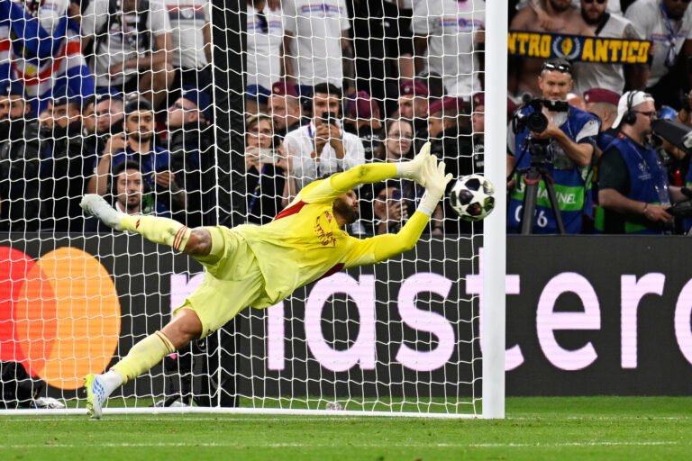 Fotografie z finále (Liga majstrov 2025/2026): Paríž St. Germain - Arsenal