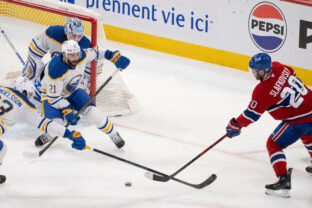 Juraj Slafkovský, play-off NHL, 4. zápas Montreal - Buffalo.