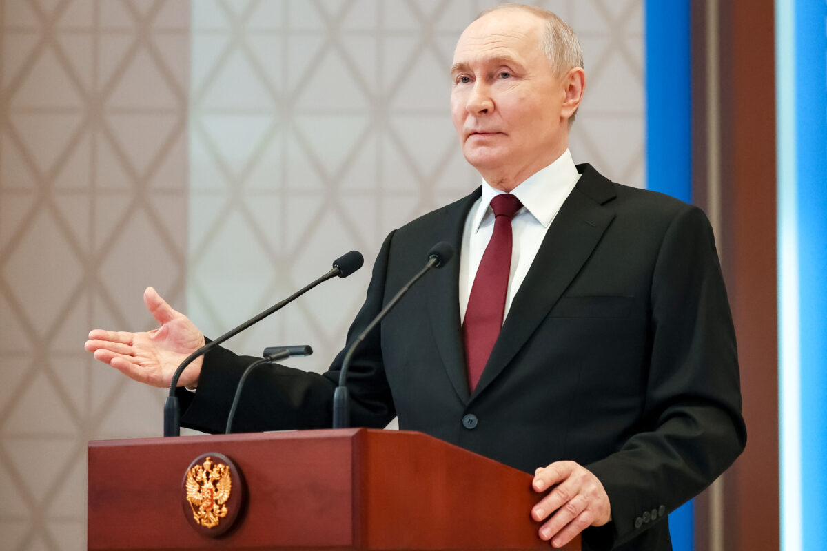Moskva povolala svojho vyslanca v Arm&eacute;nsku na konzult&aacute;cie, Putin spom&iacute;nal &bdquo;ukrajinsk&yacute; scen&aacute;r&ldquo; - SITA.sk