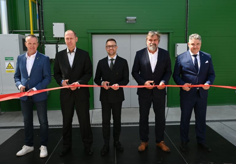 Slávnostné otvorenie kogeneračné jednotky Žilinskej teplárne