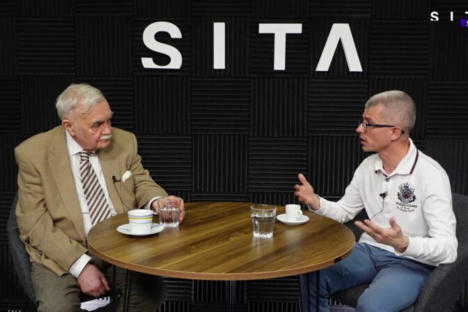 Konzervatívna kaviareň Stanislav Janota, Daniel Lukáč