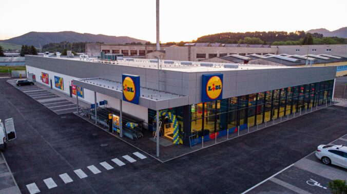 Lidl rajec otvaracka dron 6.jpg