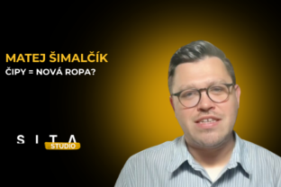 Matej Šimalčík v rozhovore s Miroslavom Wlachovským počas nahrávania video podcastu v Štúdiu SITA.