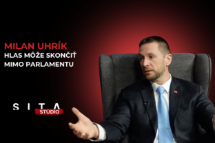 Milan Uhrík v rozhovore s Pavlem Urbanom počas nahrávania novej epizódy video podcastu v Štúdiu SITA.