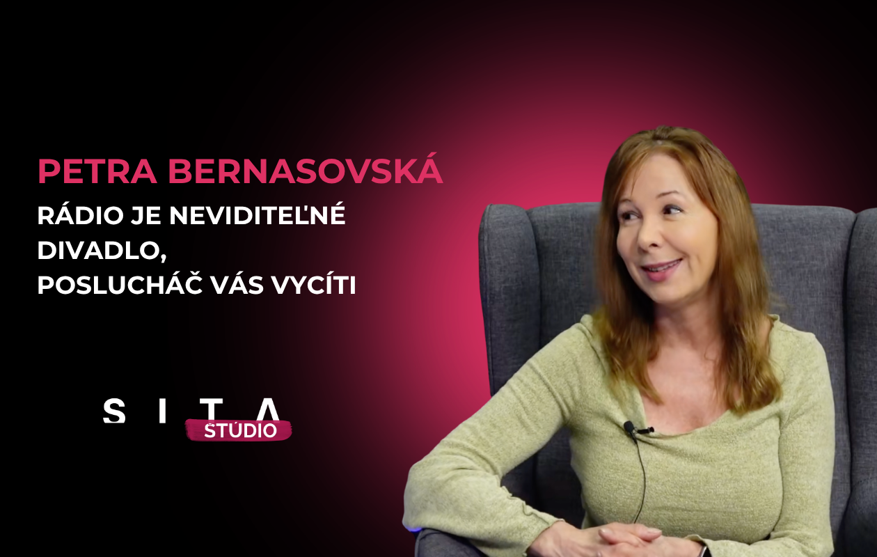 Petra bernasovská v rozhovore s Matejom Martinčekom počas nahrávania video podcastu Fish & Chips v Štúdiu SITA.