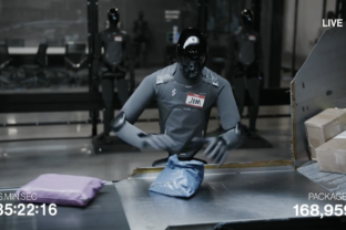 Figure AI prevádzkuje humanoidného robota 112 hodín bez prestávky v živom prenose