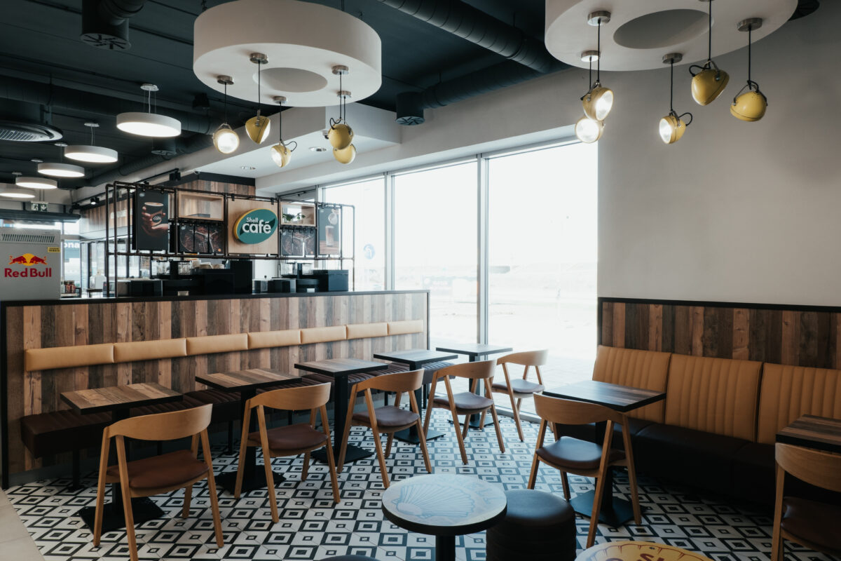 Shell_triblavina_shell cafe.jpg