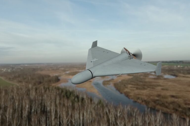 vojenský dron