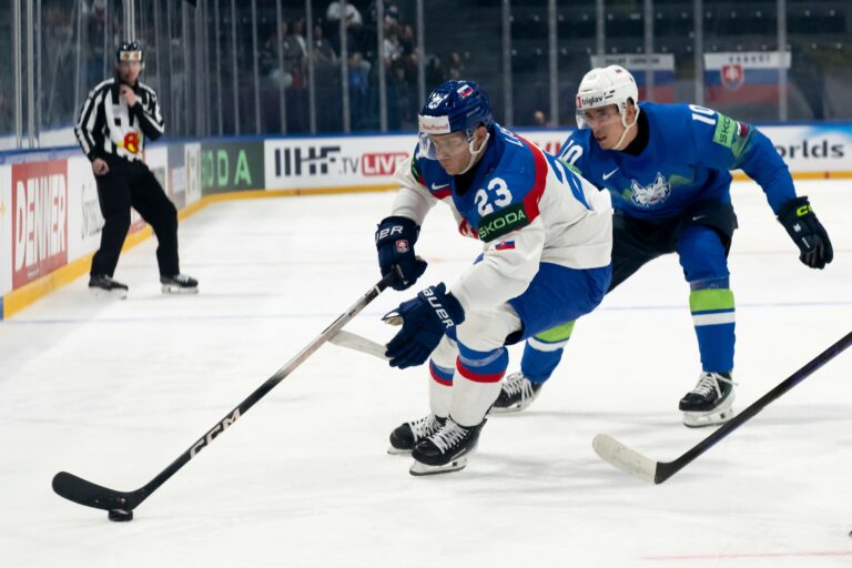 Fotografie zo zápasu Slovensko - Slovinsko na MS v hokeji 2026.