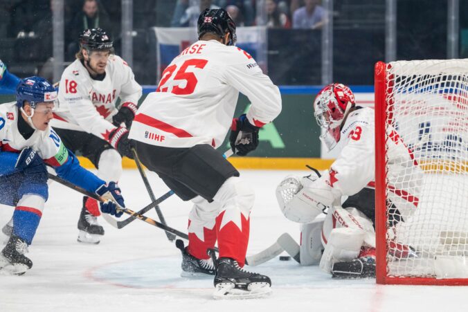 Fotografie zo zápasu Slovensko - Kanada na MS v hokeji 2026.
