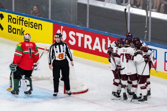 Fotografie zo zápasu Maďarsko - Lotyšsko na MS v hokeji 2026