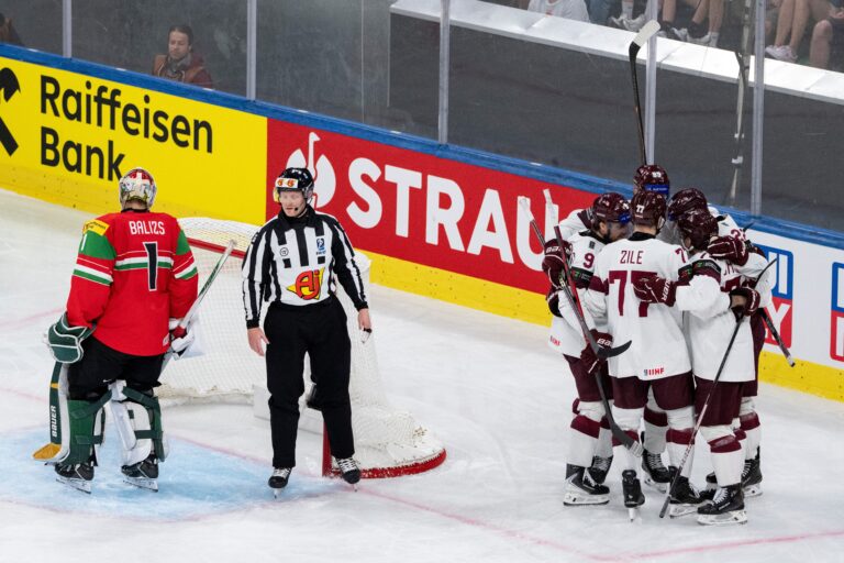 Fotografie zo zápasu Maďarsko - Lotyšsko na MS v hokeji 2026