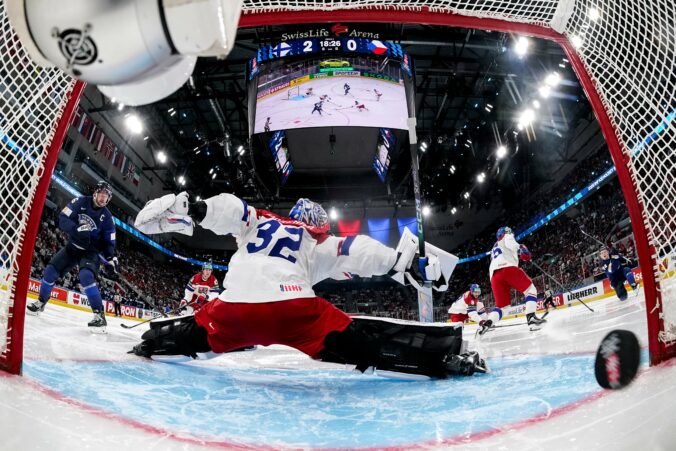 Fotografie štvrťfinále Fínsko - Česko na MS v hokeji 2026.