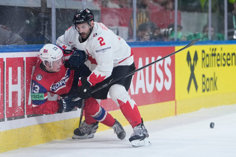 Fotografie (hokej): Kanada - Nórsko (zápas o 3. miesto na MS v hokeji 2026)