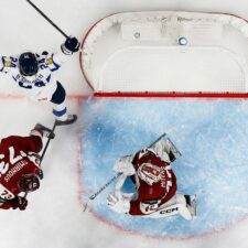 Fotografie zo zápasu Lotyšsko - Fínsko na MS v hokeji 2026.