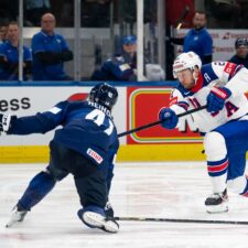 Fotografie zo zápasu Fínsko - USA na MS v hokeji 2026.
