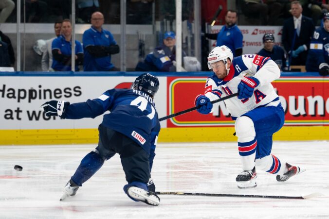 Fotografie zo zápasu Fínsko - USA na MS v hokeji 2026.