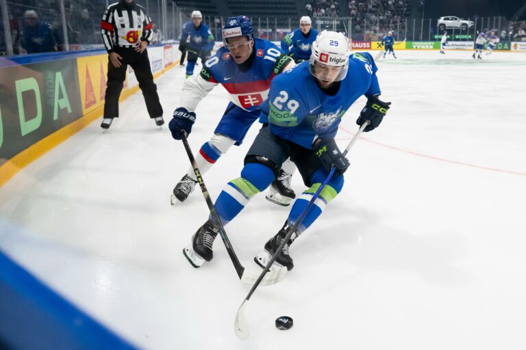 Fotografie zo zápasu Slovensko - Slovinsko na MS v hokeji 2026.