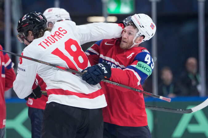 Fotografie (hokej): Kanada - Nórsko (zápas o 3. miesto na MS v hokeji 2026)