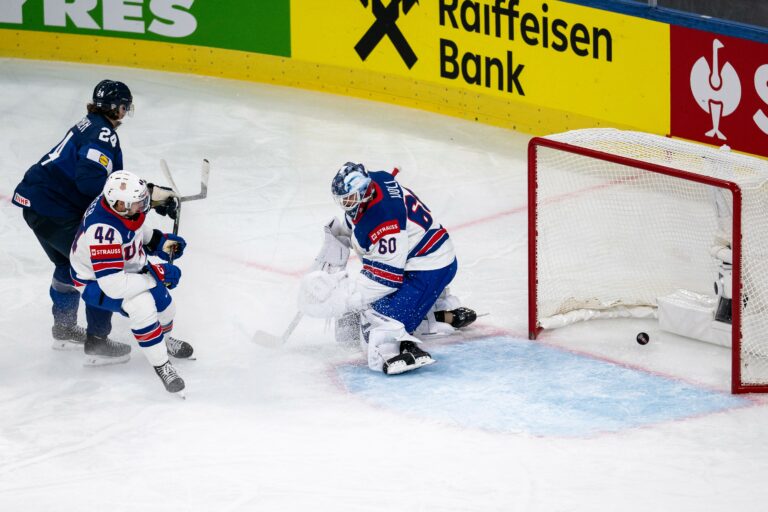 Fotografie zo zápasu Fínsko - USA na MS v hokeji 2026.